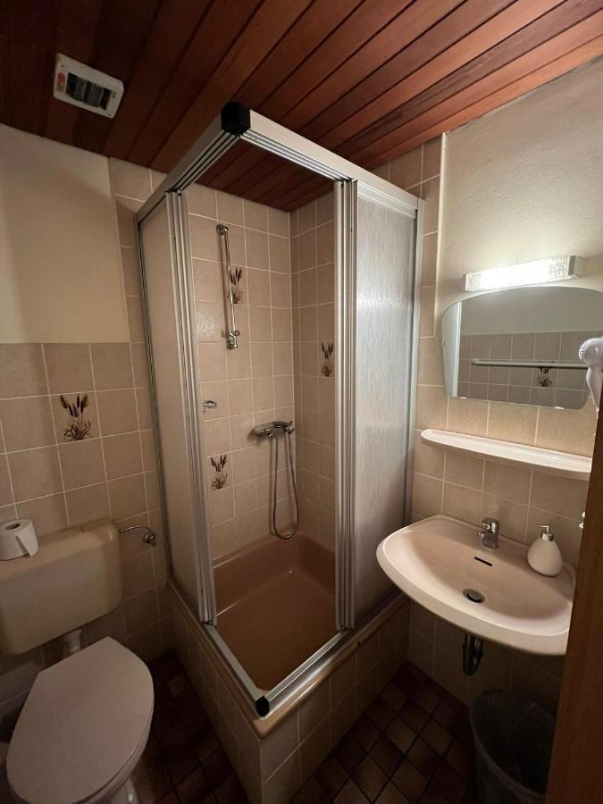 Restaurant Yamas Im Haus Waldesruh Hotell Nettetal Eksteriør bilde